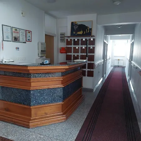 Hotel AA * Tesanj