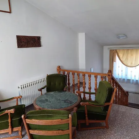 Hotel AA * Tesanj