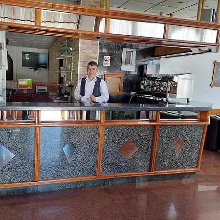 Hotel AA Hotel *